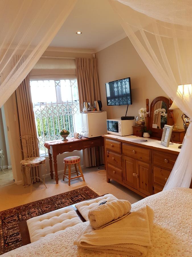 Papillon Guest Suite Simonʼs Town Extérieur photo